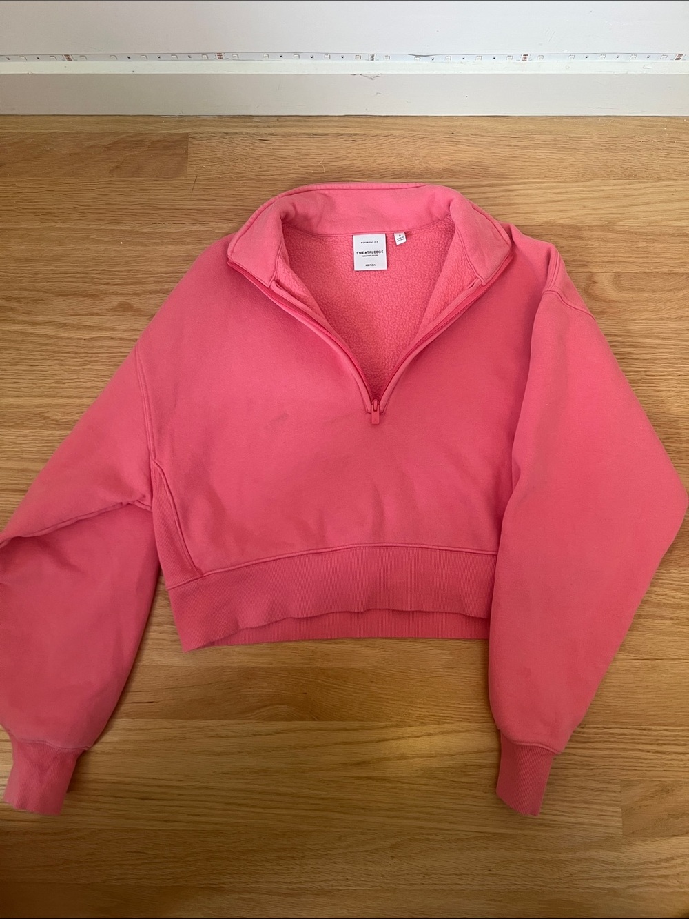 Aritzia Women's Pink Quarter-Zip Fleece Pullover